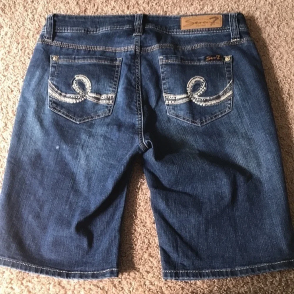 Seven7 jean shorts size 8